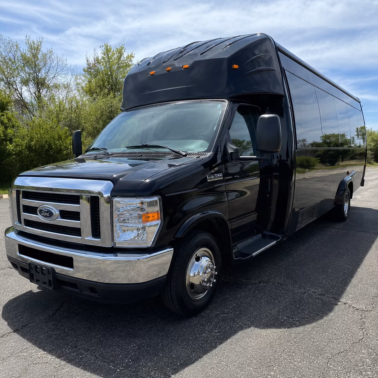 san marcos concert party bus rental