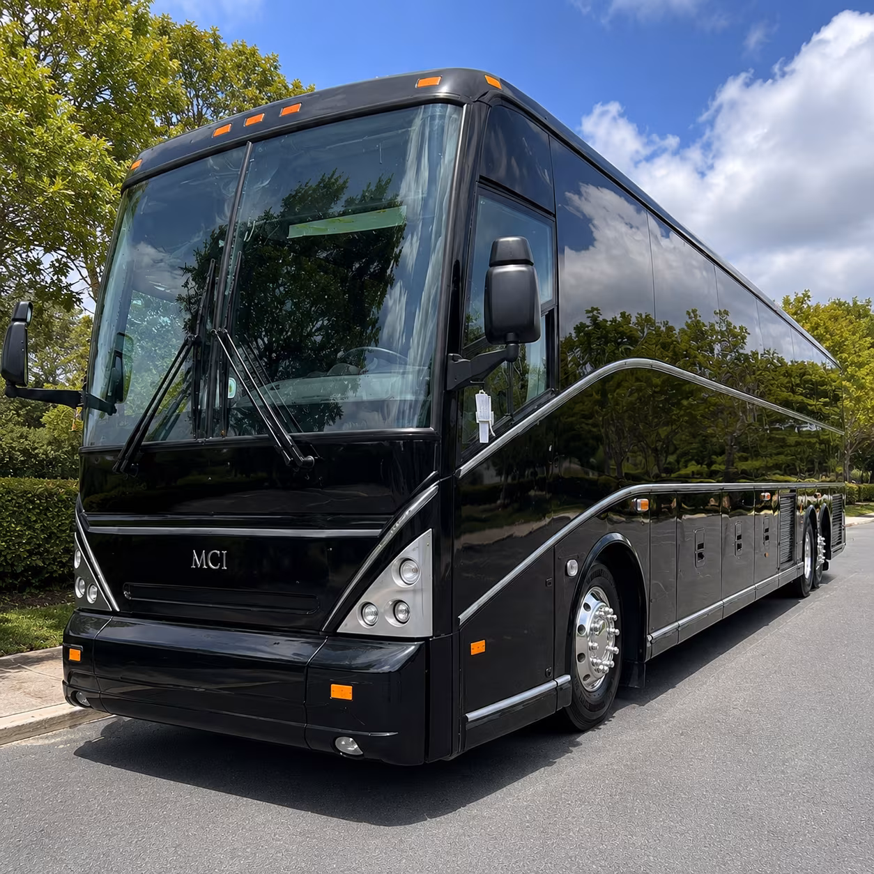 shopping and outlet mall buses for large groups