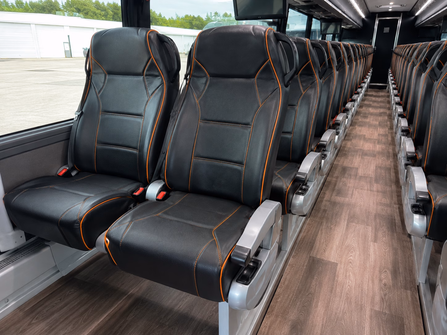 shuttle buses between san marcos hotels and your hill country venue